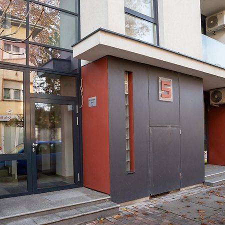 Dream Apartman 2 With Free Parking Győr Buitenkant foto